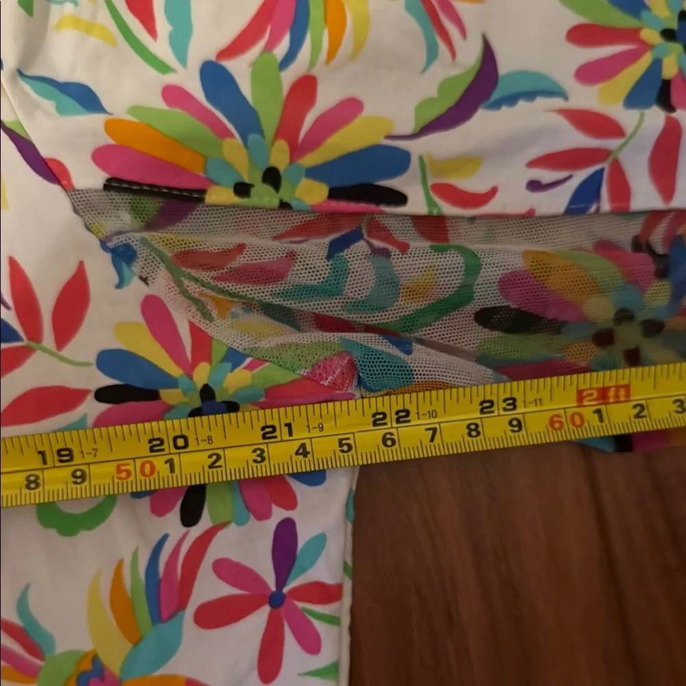 IBKUL White and Pink Sun Polo with Relaxed Fit - Picture 3 of 3